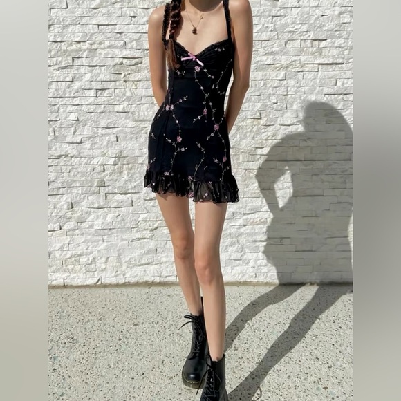 NWT Dolls Kill Sugar Thrillz I’m Baby Mini Slip Dress Sz S - Picture 6 of 15